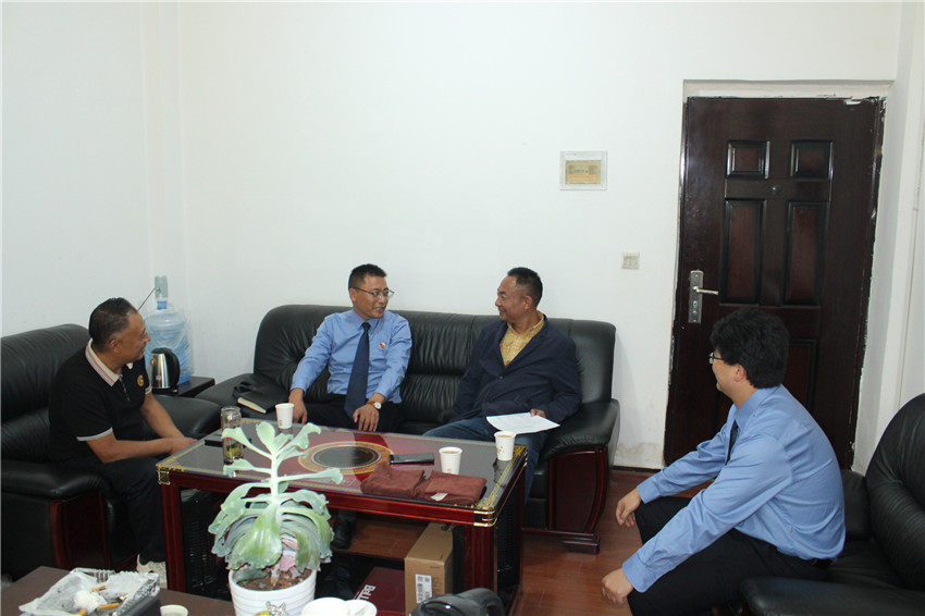 加強(qiáng)溝通聯(lián).jpg 加強(qiáng)溝通聯(lián).jpg