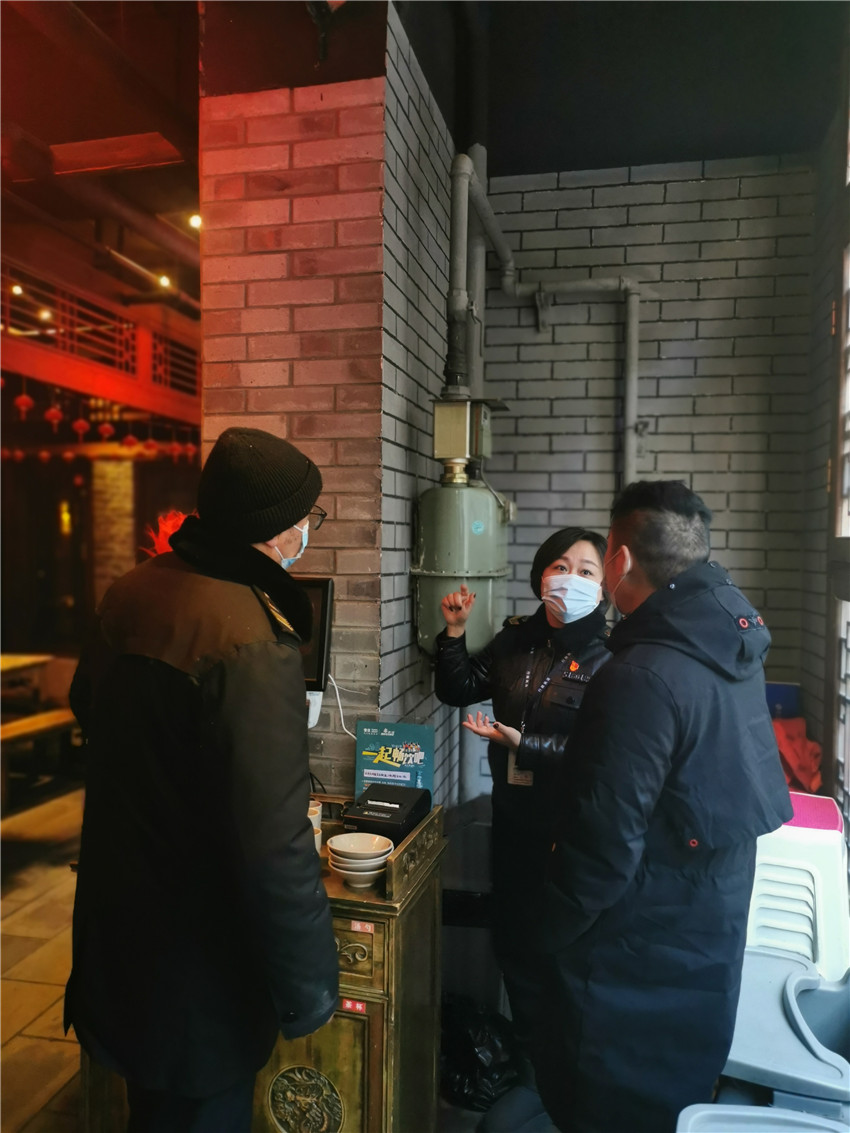 檢查燃?xì)?jpg 檢查燃?xì)?jpg